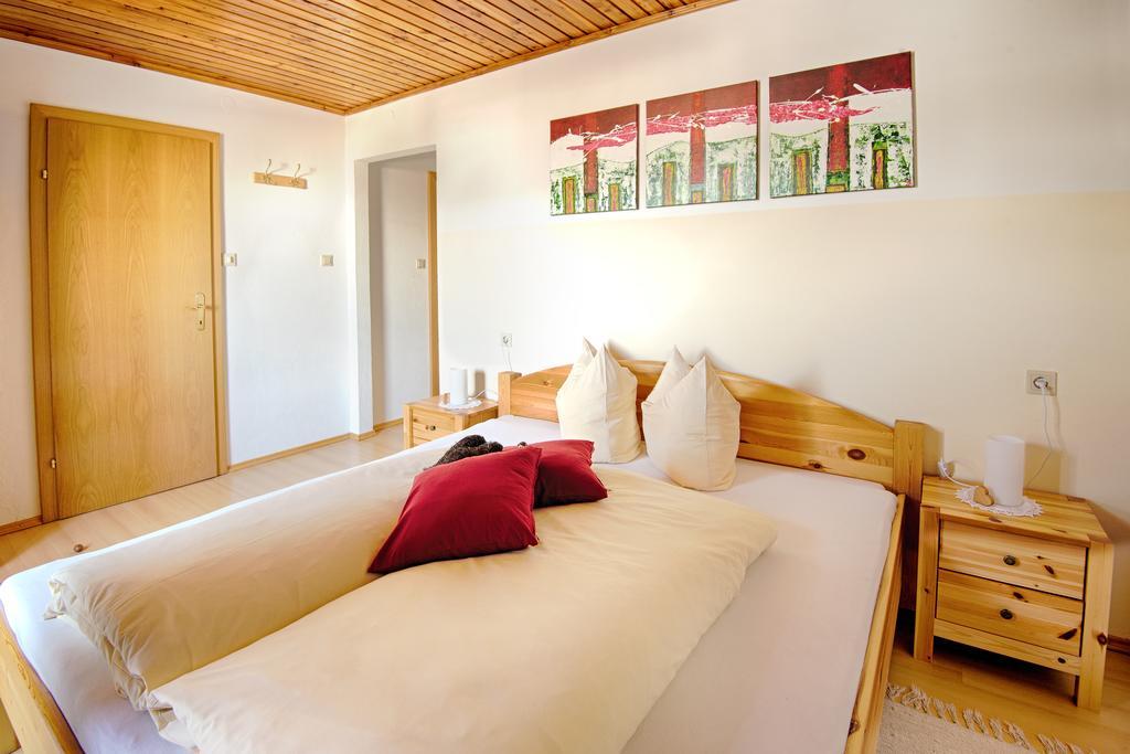 Breitenbaumer Farm stay *